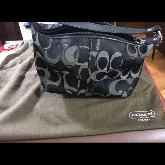 Vintage Coach - Picture 4 of 5